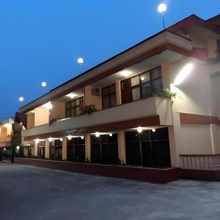 Hotel Benteng Bukittinggi Exteriör bild