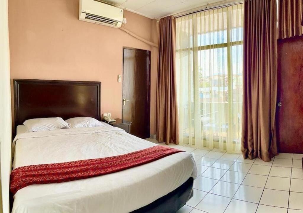 Hotel Benteng Bukittinggi Exteriör bild