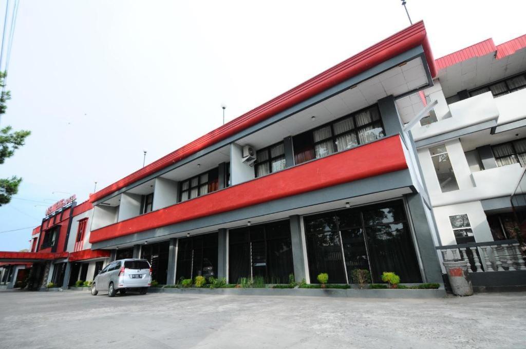 Hotel Benteng Bukittinggi Exteriör bild