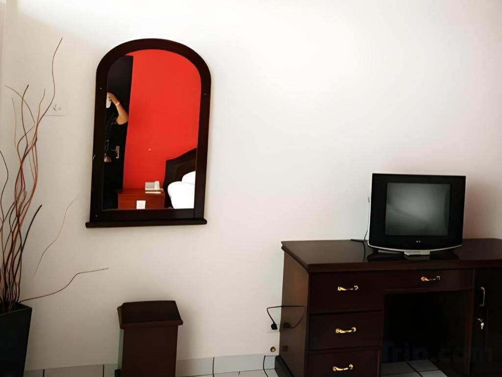 Hotel Benteng Bukittinggi Exteriör bild