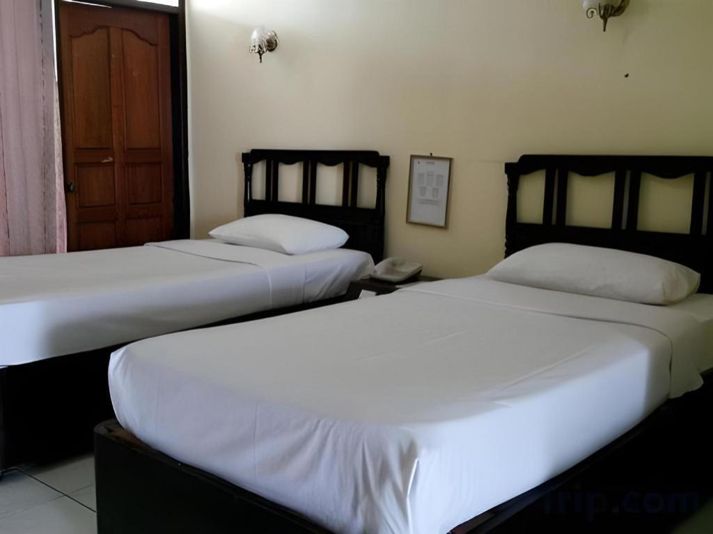 Hotel Benteng Bukittinggi Exteriör bild