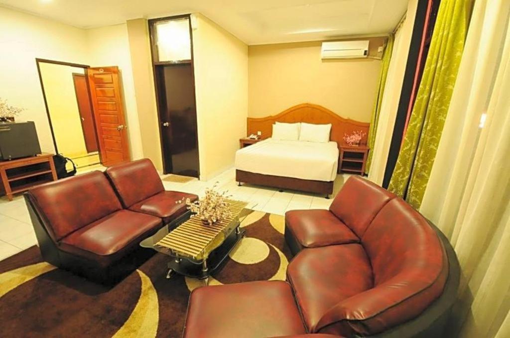 Hotel Benteng Bukittinggi Exteriör bild