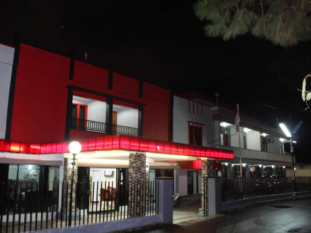 Hotel Benteng Bukittinggi Exteriör bild