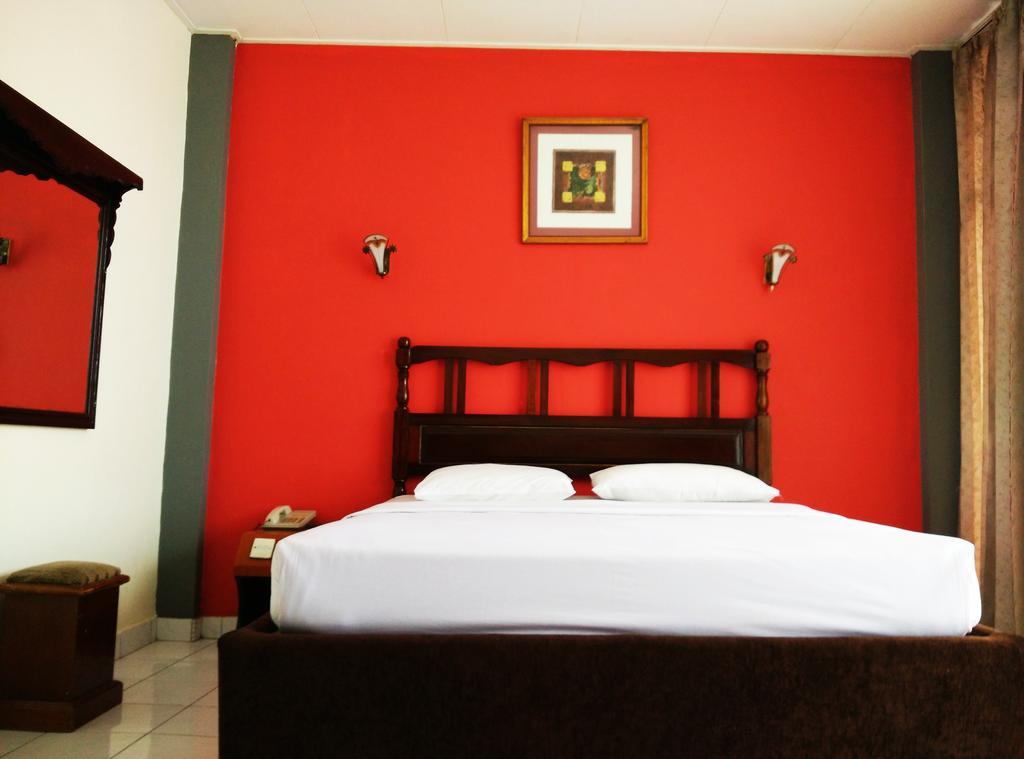 Hotel Benteng Bukittinggi Exteriör bild