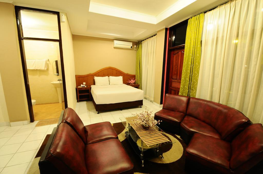 Hotel Benteng Bukittinggi Exteriör bild
